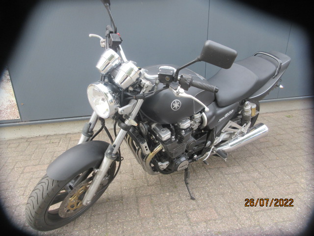 Yamaha - XJR 1200 - €3495.00